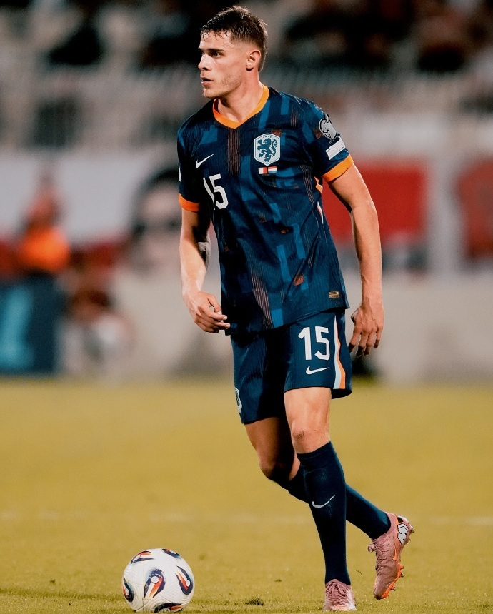 关于清晨体能课后，皇家马德里造点机会备战意大利杯，质疑声仍在，控场能力受关注的信息-金年会在线入口